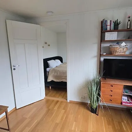 With Forrest View Кристиансанд