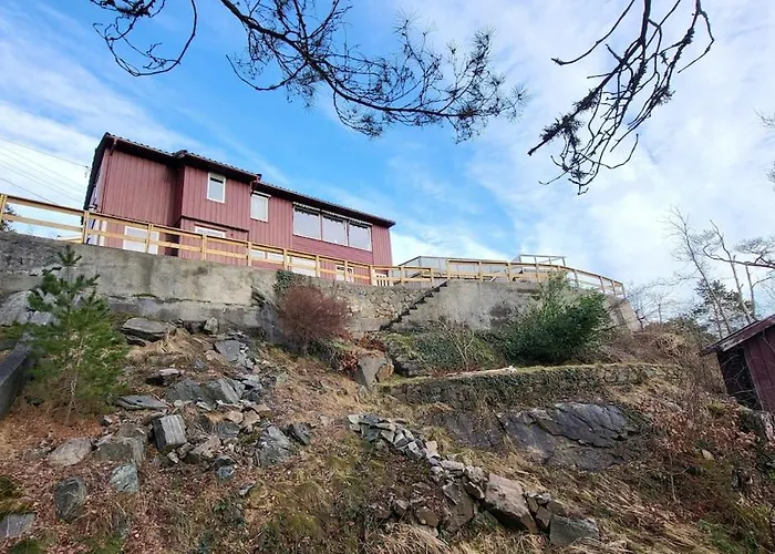 With Forrest View * Kristiansand