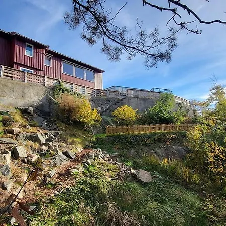 With Forrest View Kristiansand